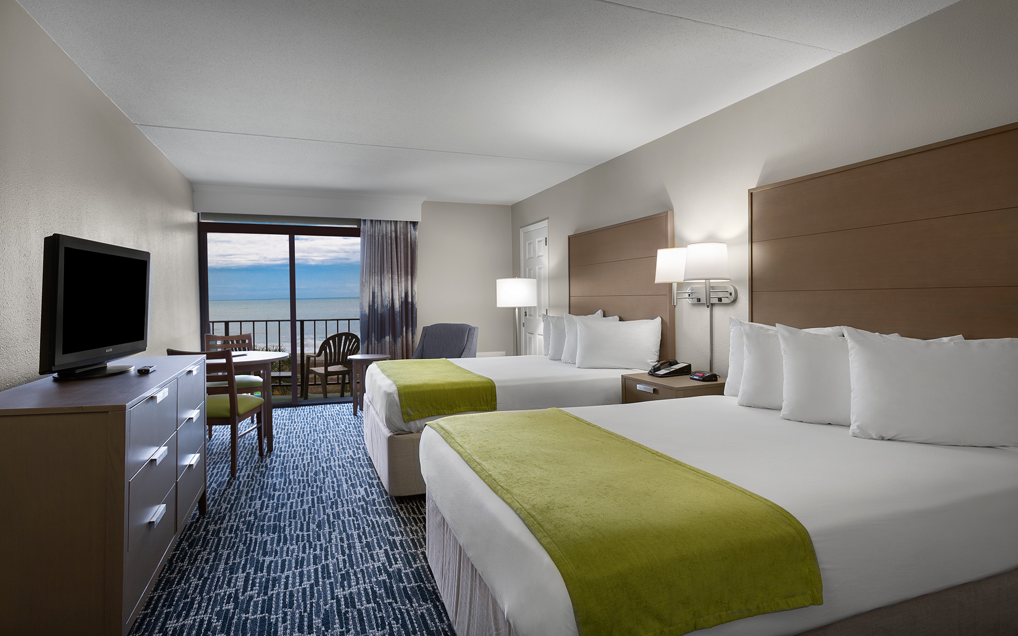 Dayton House Middle Building Renovated Oceanfront Room