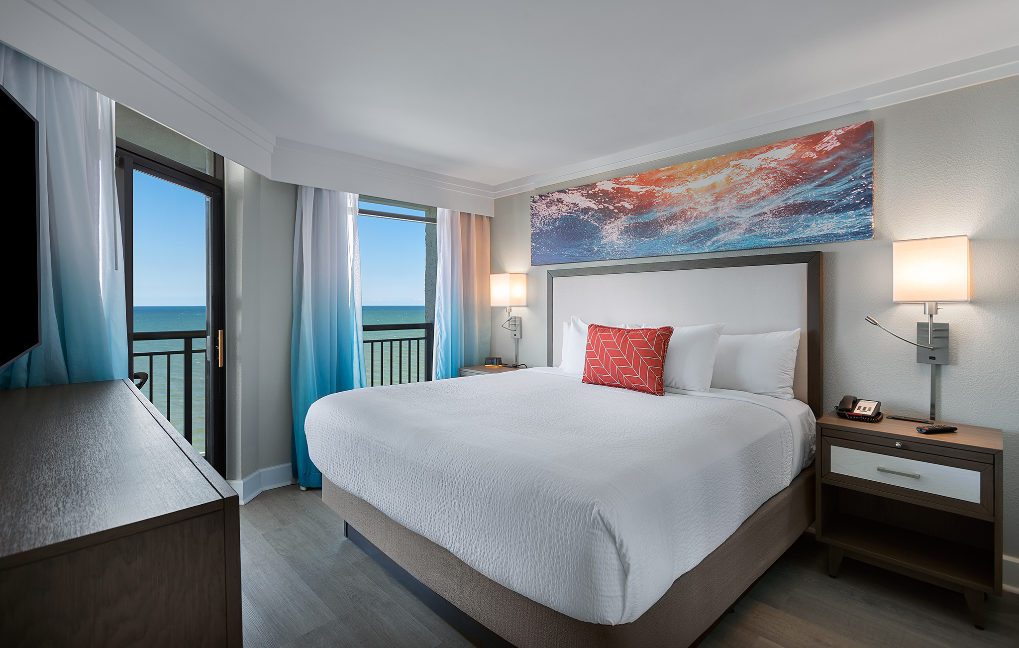Grande Cayman Oceanfront 3 Bedroom Condo Master Bedroom